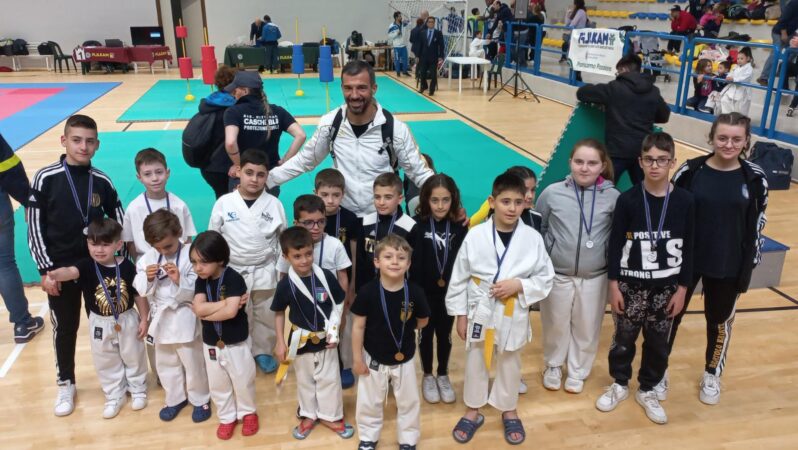 Karate, i Giovanissimi del Team Bartolo protagonisti a Caltagirone